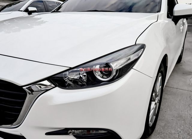 輪胎剛換新✓日本原裝進口✓17年式✓16/12出廠✓只跑9.6萬✓定速✓衛星導航✓iKEY✓恆溫✓循跡防滑✓  第6張相片