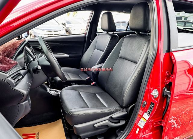 經典版✓只跑5.8萬✓影音✓衛星導航✓倒車顯影✓ABS✓雙安✓HUD✓電動後視鏡✓里程保證✓可全貸✓  第9張相片