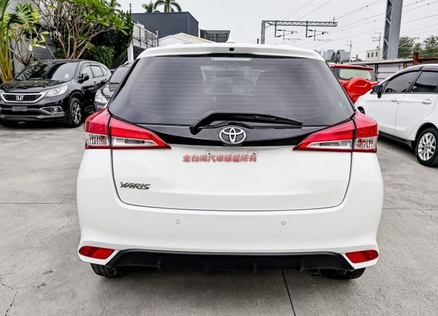 經典版✓只跑9千✓ABS✓循跡防滑✓九安✓電子後視鏡✓里程保證✓原廠保固中✓  第3張相片