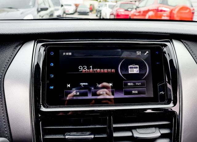 經典版✓只跑9千✓ABS✓循跡防滑✓九安✓電子後視鏡✓里程保證✓原廠保固中✓  第14張相片