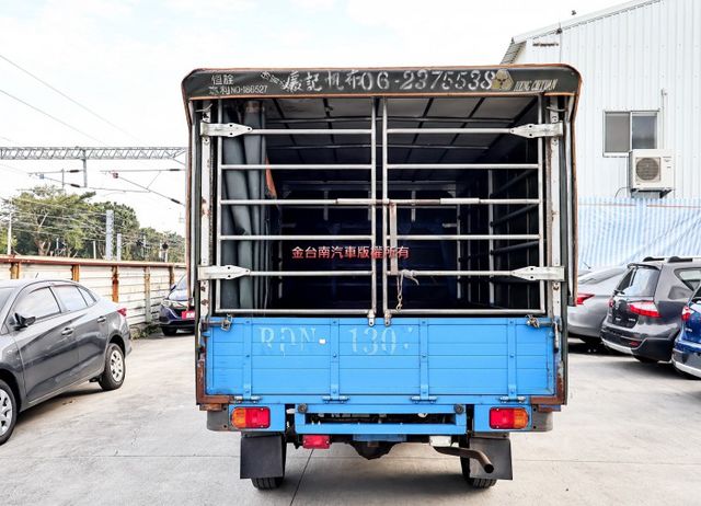 附全額發票✓伸縮貨篷✓一手車✓只跑5.3萬✓循跡防滑✓ABS✓倒車顯影✓原廠保養✓里程保證✓打拼事業好幫手✓  第3張相片