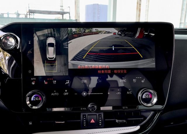 450h 市場唯一✓F-Sport✓12月領牌✓一手跑4.6萬✓原鈑件✓記憶椅✓✓天窗✓車載系統✓LV2✓環景✓  第17張相片