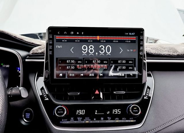 20年式✓19/10出廠✓最高旗艦版✓快撥✓雙區恆溫✓只跑10.2萬✓原鈑件✓iKEY✓雙電熱椅✓LV2✓  第14張相片