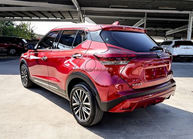 小改款✓旗艦版✓一手車✓只跑1.8萬✓原鈑件✓ACC✓AEB✓車道偏離✓盲點✓恆溫✓iKEY✓原廠保養✓  第2張相片