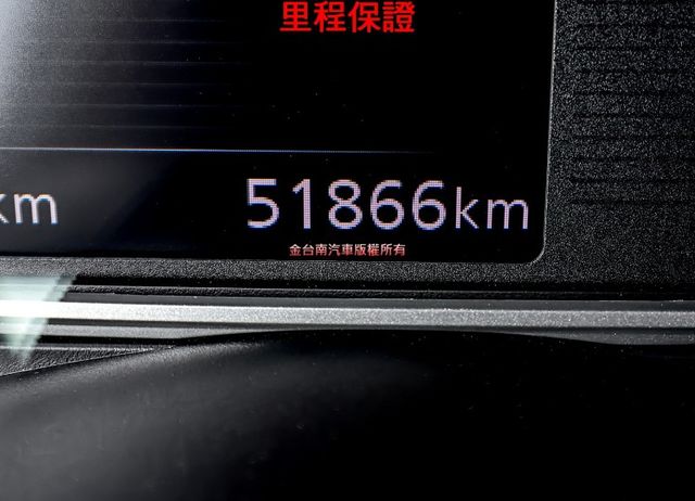 智行旗艦版✓一手車✓只跑5.1萬✓AEB✓盲點✓環景✓iKEY✓恆溫✓LED頭燈✓車頂行李架✓里程保證✓可全貸!  第15張相片