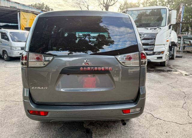 稀有手排車✓車況超好✓定時保養✓冷氣超冷✓四輪更換✓音響主機✓附全額發票✓  第3張相片