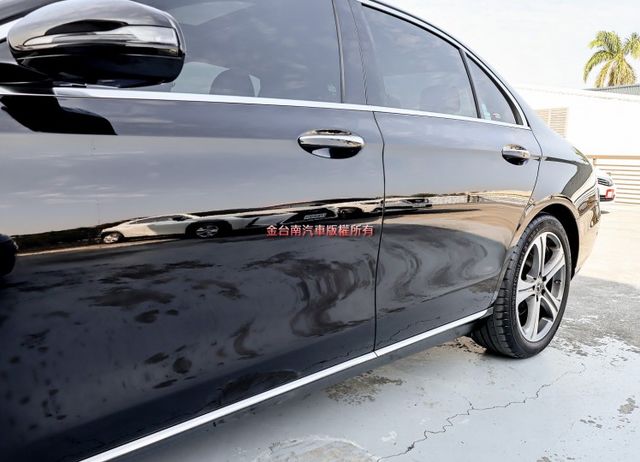 11月領牌✓LUX豪華版✓天窗✓只跑7萬✓AEB✓車道偏離✓盲點✓iKEY✓定速✓雙記憶椅✓電動後廂蓋✓  第6張相片