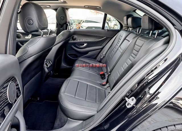 11月領牌✓LUX豪華版✓天窗✓只跑7萬✓AEB✓車道偏離✓盲點✓iKEY✓定速✓雙記憶椅✓電動後廂蓋✓  第8張相片