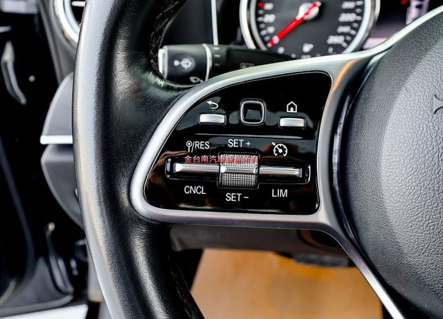 11月領牌✓LUX豪華版✓天窗✓只跑7萬✓AEB✓車道偏離✓盲點✓iKEY✓定速✓雙記憶椅✓電動後廂蓋✓  第13張相片