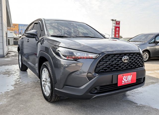 豪華版✓一手車✓只跑4萬✓全車原板件✓原廠保養✓原廠保固中✓LV2安全輔助✓倒車顯影✓恆溫✓可全貸✓不用殺價就很便宜✓  第4張相片