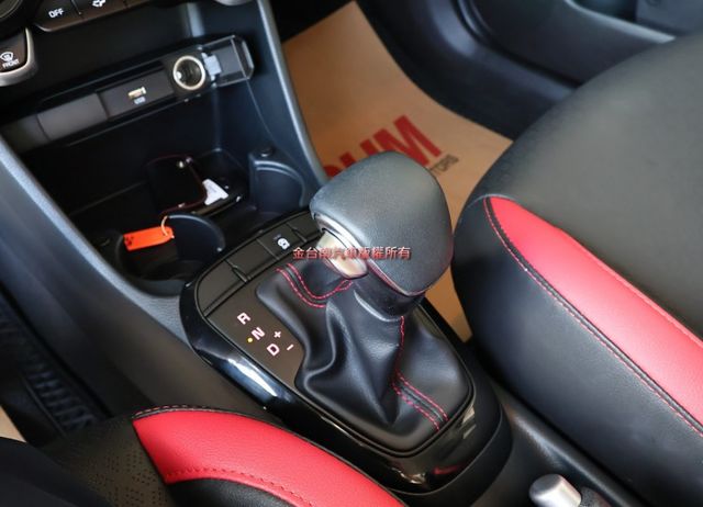 GT-Line✓一手車✓只跑2萬✓原鈑件✓定速✓AEB✓iKEY✓恆溫✓七安✓里程保證✓可全貸✓  第20張相片