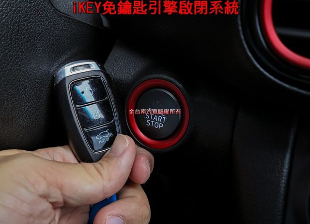 油電頂級版✓只跑3.9萬✓全車原板件✓ACC✓AEB✓車道維持✓車載系統✓倒車顯影✓可全貸✓不用殺價就很便宜✓  第15張相片