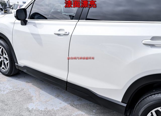 EyeSight✓一手車✓全車原板件✓4WD✓雙電動椅✓ACC✓AEB✓車道偏離✓NAVI✓倒車顯影✓可全貸✓  第7張相片