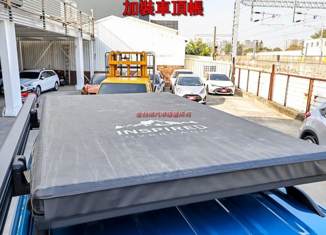 California原廠露營車✓加裝車頂帳✓一手只跑3.7萬✓ACC✓AEB✓車道維持✓車載系統✓全車原板件✓四輪全新胎  第8張相片