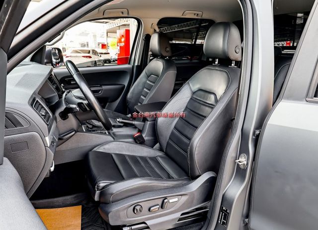 小改款✓最高Aventura版✓V6雙渦輪✓捲簾✓4WD✓雙廂式✓一手車✓原鈑件✓雙電動椅✓快撥✓定速✓循跡防滑✓  第8張相片