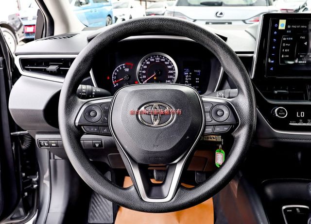 豪華版✓一手車✓只跑2.6萬✓原鈑件✓ACC✓AEB✓車道維持✓恆溫✓倒車顯影✓九安✓原廠保固中✓  第11張相片