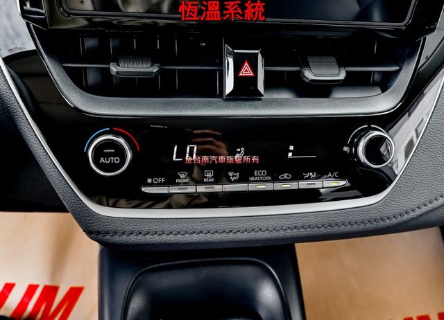 豪華版✓一手車✓只跑2.6萬✓原鈑件✓ACC✓AEB✓車道維持✓恆溫✓倒車顯影✓九安✓原廠保固中✓  第17張相片