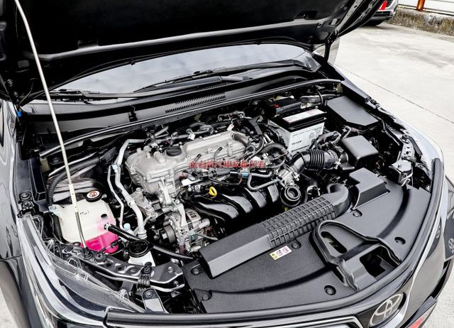 豪華版✓一手車✓只跑2.6萬✓原鈑件✓ACC✓AEB✓車道維持✓恆溫✓倒車顯影✓九安✓原廠保固中✓  第19張相片