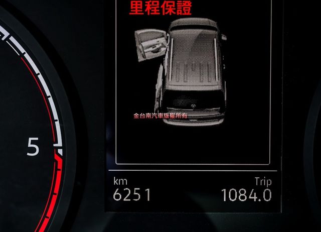 10月領牌✓一手車✓只跑6千✓全車原鈑件✓ACC✓AEB✓車道維持✓LED頭燈✓雙區恆溫✓原廠保養✓  第14張相片