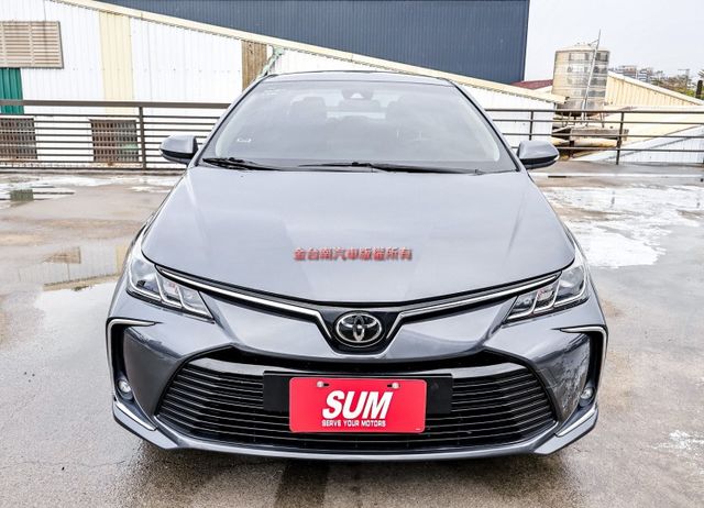 國民神車✓豪華版✓一手只跑6萬✓原廠保固中✓ACC✓AEB✓車道維持✓恆溫✓全車九安✓可全貸✓不用殺價就很便宜✓  第5張相片