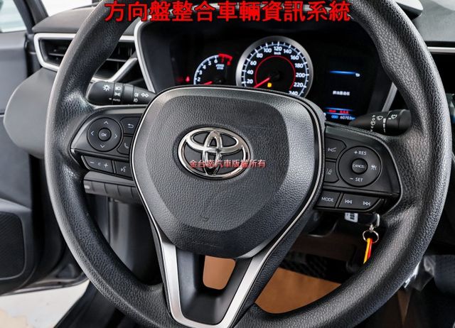 國民神車✓豪華版✓一手只跑6萬✓原廠保固中✓ACC✓AEB✓車道維持✓恆溫✓全車九安✓可全貸✓不用殺價就很便宜✓  第12張相片