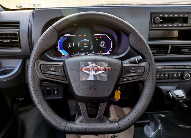 不二價✓全新領牌車✓最夯貨車✓自排✓定速✓雙安✓循跡防滑✓ABS✓附全額發票✓可全貸✓  第4張相片