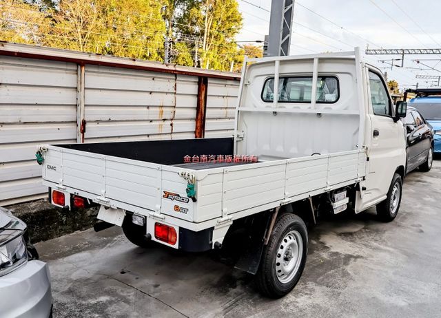 不二價✓全新領牌車✓最夯貨車✓自排✓定速✓雙安✓循跡防滑✓ABS✓附全額發票✓可全貸✓  第2張相片