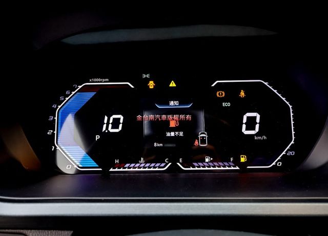 不二價✓全新領牌車✓最夯貨車✓自排✓定速✓雙安✓循跡防滑✓ABS✓附全額發票✓可全貸✓  第6張相片