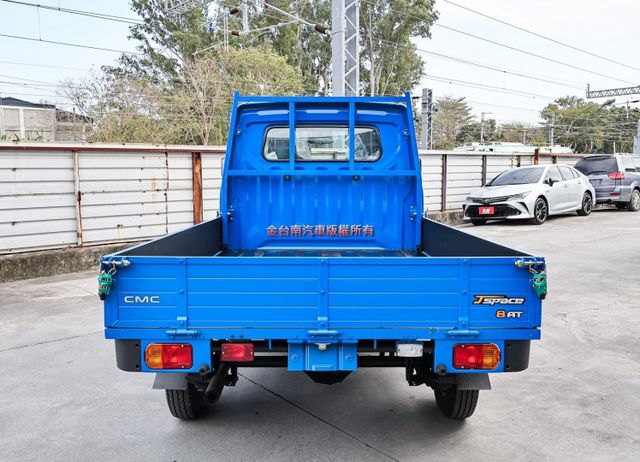 不二價✓全新領牌車✓最夯貨車✓自排✓定速✓雙安✓循跡防滑✓ABS✓附全額發票✓可全貸✓  第3張相片