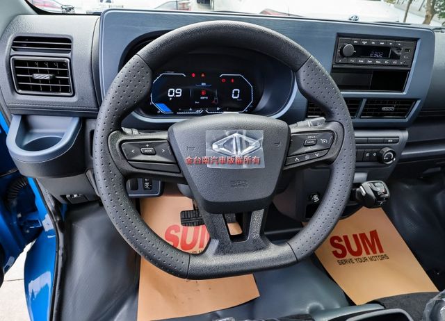 不二價✓全新領牌車✓最夯貨車✓自排✓定速✓雙安✓循跡防滑✓ABS✓附全額發票✓可全貸✓  第9張相片