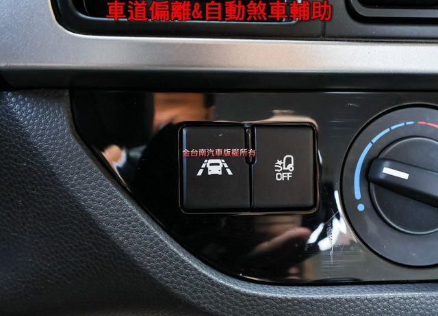長軸14尺✓自手排✓一手只跑2.6萬✓原廠保養✓全車原板件✓車道偏離✓自動煞車✓氣壓煞車✓視野輔助✓附全額發票✓可全貸✓  第16張相片