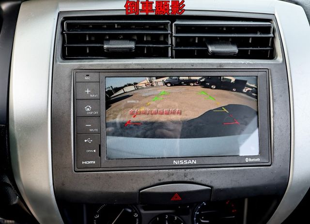 行家皮椅版✓一手車✓只跑7.9萬✓ABS✓雙安✓衛星導航✓倒車顯影✓代步最佳選擇✓  第15張相片