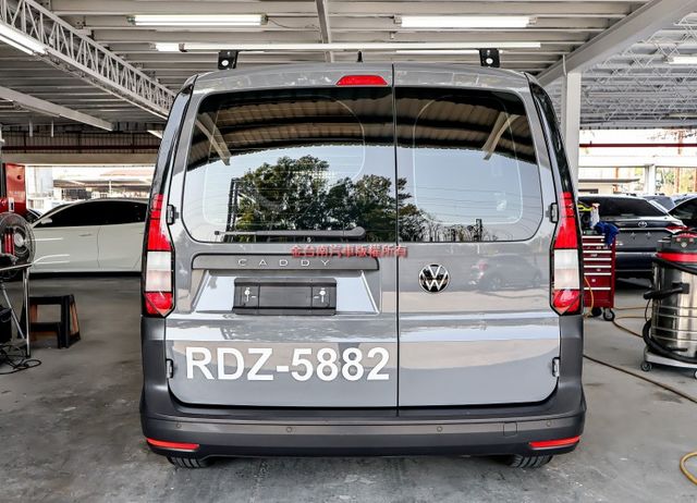 22/12出廠-23/3領牌✓長軸手排✓一手車✓只跑3.1萬✓全車原鈑件✓循跡防滑✓ABS✓六安✓里程保證!  第3張相片