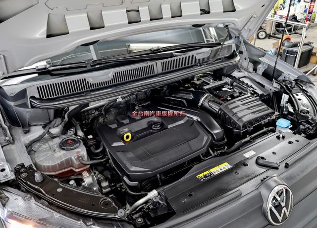 22/12出廠-23/3領牌✓長軸手排✓一手車✓只跑3.1萬✓全車原鈑件✓循跡防滑✓ABS✓六安✓里程保證!  第18張相片