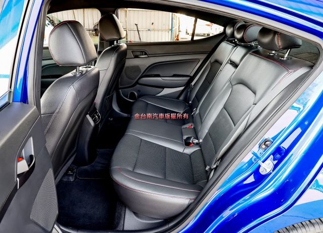 Sport✓20年式✓19/12領✓一手車✓只跑2.1萬✓AEB✓車道維持✓定速✓iKEY✓影音✓衛星導航✓  第9張相片