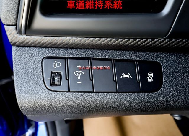 Sport✓20年式✓19/12領✓一手車✓只跑2.1萬✓AEB✓車道維持✓定速✓iKEY✓影音✓衛星導航✓  第10張相片