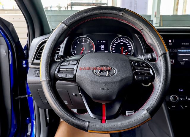 Sport✓20年式✓19/12領✓一手車✓只跑2.1萬✓AEB✓車道維持✓定速✓iKEY✓影音✓衛星導航✓  第11張相片