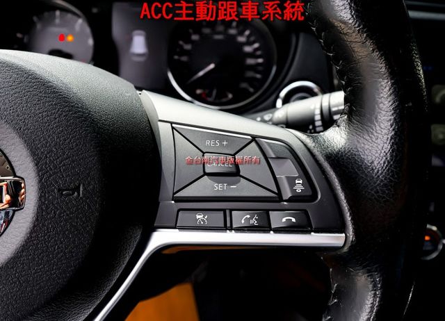 一手車 只跑2.5萬 全車原鈑件 ACC AEB 車道維持 盲點 衛星導航 環景 iKEY 雙區恆溫 原廠保養!  第12張相片