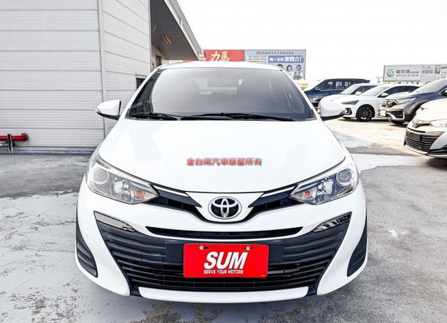 經典影音特仕版✓只跑4.3萬✓里程保證✓倒車顯影✓原廠NAVI✓前後雙雷達✓TCS✓可全貸✓不用殺價就很便宜✓  第5張相片