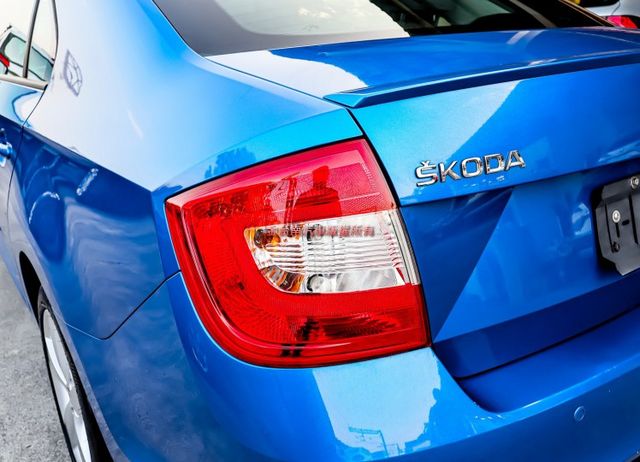 五門斜背 原廠保養 只跑5.8萬 一年只跑5800km 循跡防滑 ABS 六安 里程保證 可全貸!  第6張相片