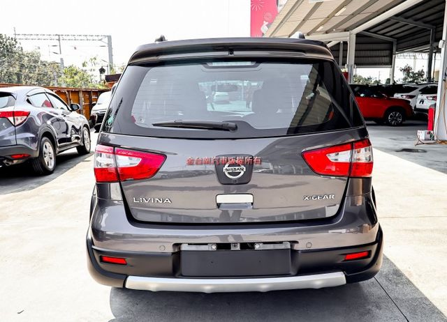 四輪剛換全新胎✓旗艦版✓一手✓iKEY✓盲點✓恆溫✓抬頭顯示器✓中控螢幕✓收折後視鏡✓里程保證✓可全貸✓  第3張相片