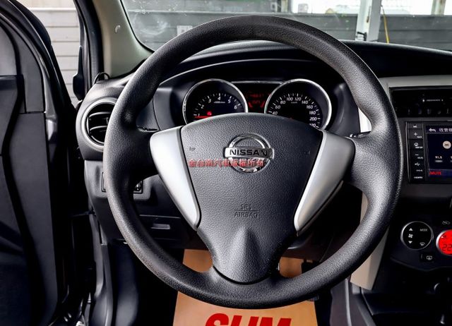 四輪剛換全新胎✓旗艦版✓一手✓iKEY✓盲點✓恆溫✓抬頭顯示器✓中控螢幕✓收折後視鏡✓里程保證✓可全貸✓  第12張相片