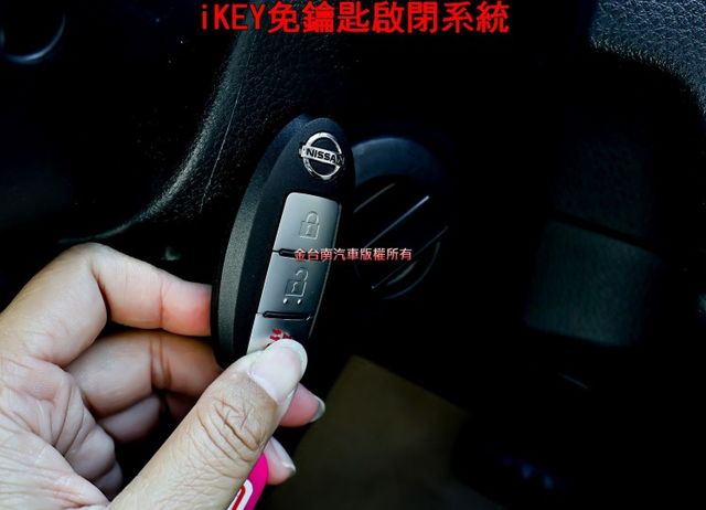 四輪剛換全新胎✓旗艦版✓一手✓iKEY✓盲點✓恆溫✓抬頭顯示器✓中控螢幕✓收折後視鏡✓里程保證✓可全貸✓  第18張相片