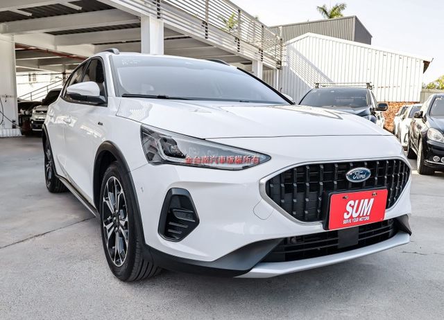 ACTIVE✓25年8月領牌✓一手只跑3千✓全車原板件✓根本新車✓電動椅✓B&O音響✓HUD✓LV2✓車載系統✓可全貸✓  第3張相片