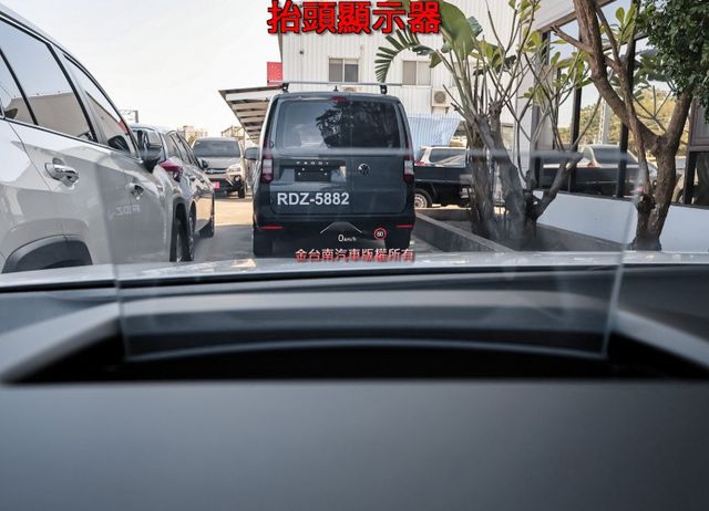 ACTIVE✓25年8月領牌✓一手只跑3千✓全車原板件✓根本新車✓電動椅✓B&O音響✓HUD✓LV2✓車載系統✓可全貸✓  第12張相片