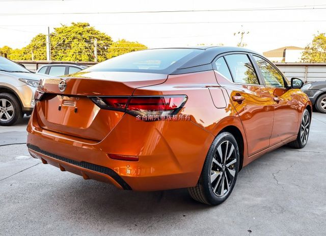 尊爵智駕版✓9月領牌✓全新領牌車✓iKEY遙控啟動✓環景✓ACC✓AEB✓車道偏離✓車載系統✓全車六安✓可全貸✓  第2張相片