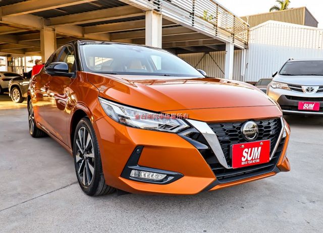 尊爵智駕版✓9月領牌✓全新領牌車✓iKEY遙控啟動✓環景✓ACC✓AEB✓車道偏離✓車載系統✓全車六安✓可全貸✓  第3張相片