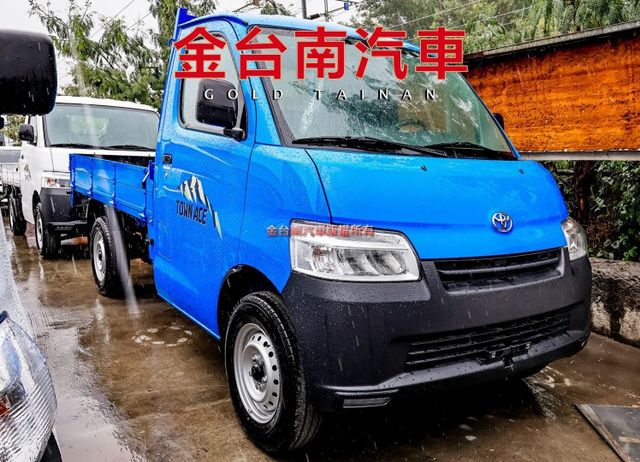 不二價✓全新領牌車✓框式✓自排✓雙安✓循跡防滑✓ABS✓LED頭燈✓附全額發票✓可全貸✓  第1張相片