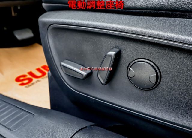 22年式✓12月出廠✓小改款✓一手車✓只跑2.5萬✓原鈑件✓電動椅✓ACC✓AEB✓車道偏離✓衛星導航✓車載系統✓  第9張相片