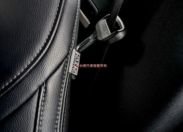 24年式✓23/12出廠✓一手車✓只跑4.3萬✓全車原鈑件✓ACC✓AEB✓車道偏離✓衛星導航✓恆溫✓可全貸!  第19張相片